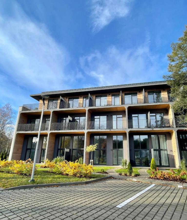 Albatross Club House 9 Apartment *